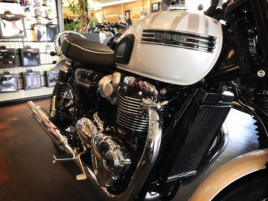 新品☆4L♪裏起毛パーカー・ニット・ボアもこもこプルオーバーなど4枚♪☆t120