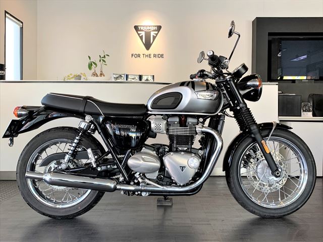 中古車 トライアンフ水戸