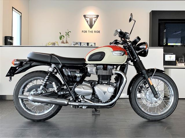 中古車 トライアンフ水戸