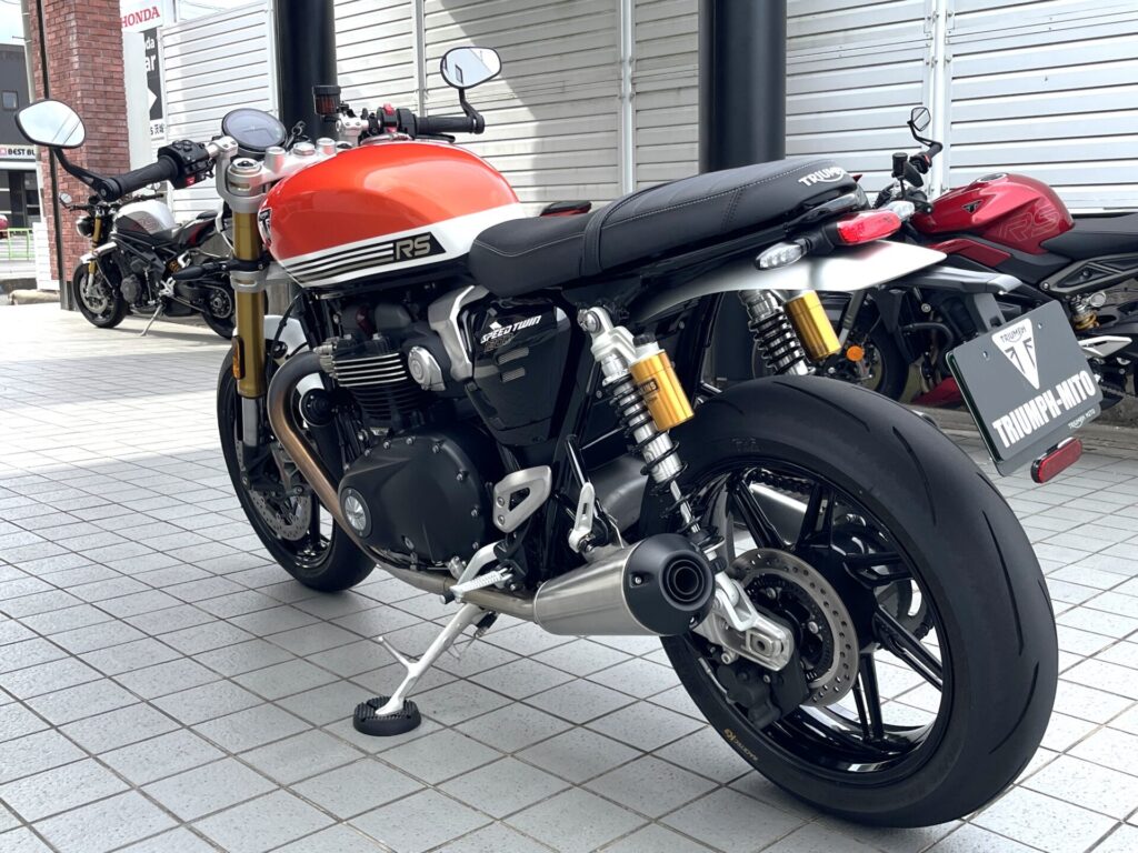 スピードツイン1200RS / バハオレンジサファイアブラック 2025年