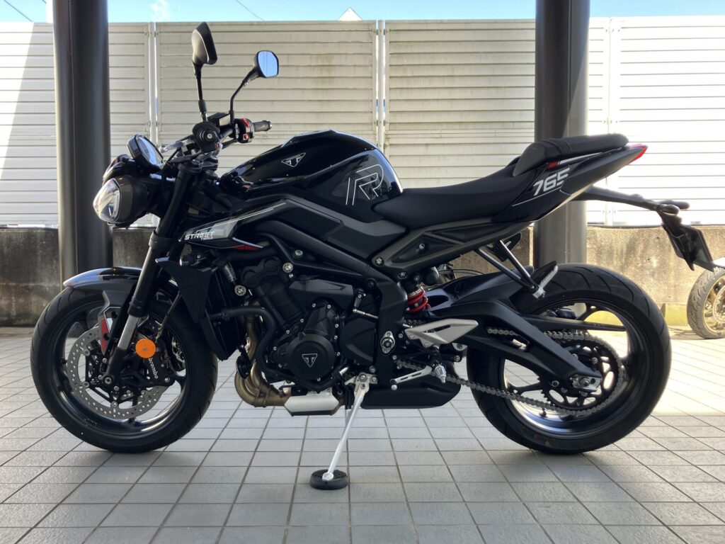 ストリートトリプル765R / ファントムブラック | トライアンフ水戸